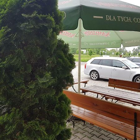 Hotelik Pod Baranami Siechnice Kültér fotó