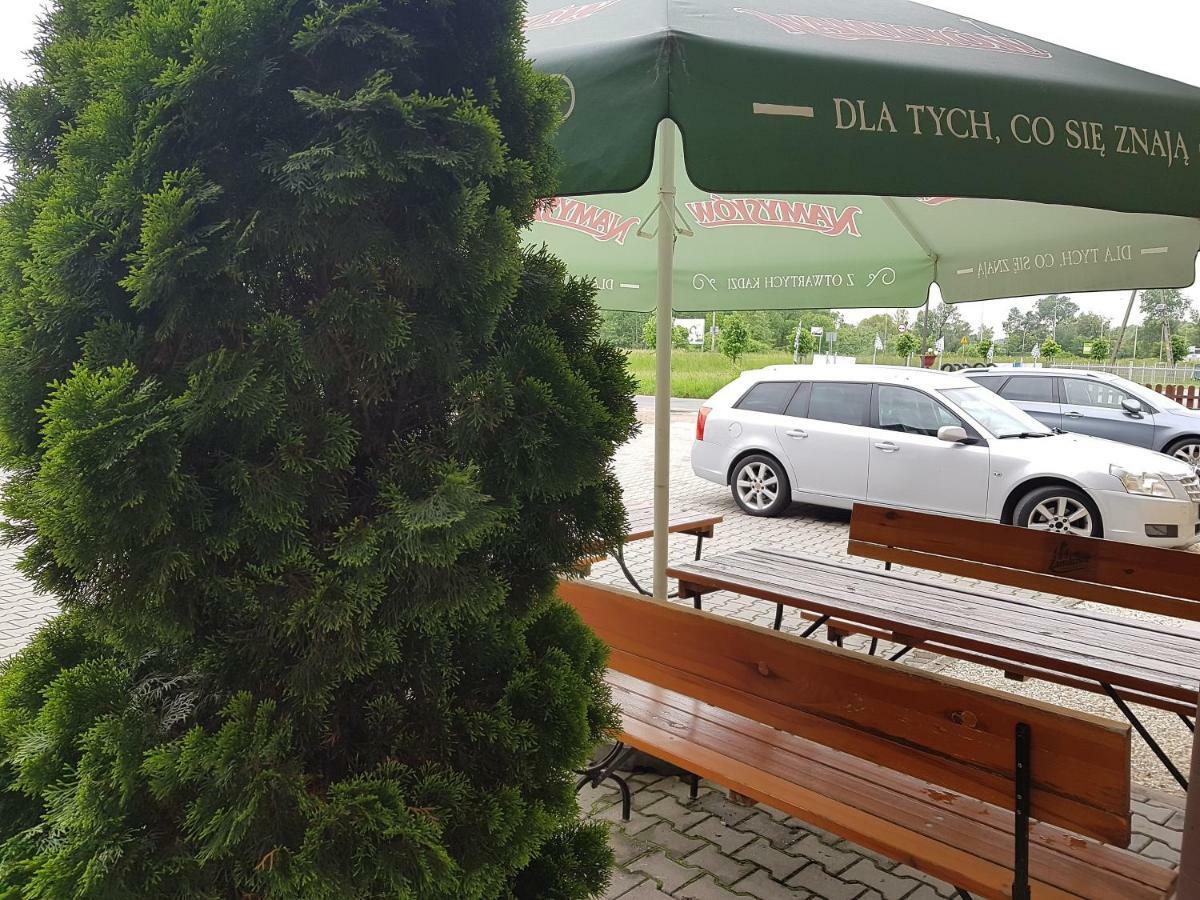Hotelik Pod Baranami Siechnice Kültér fotó